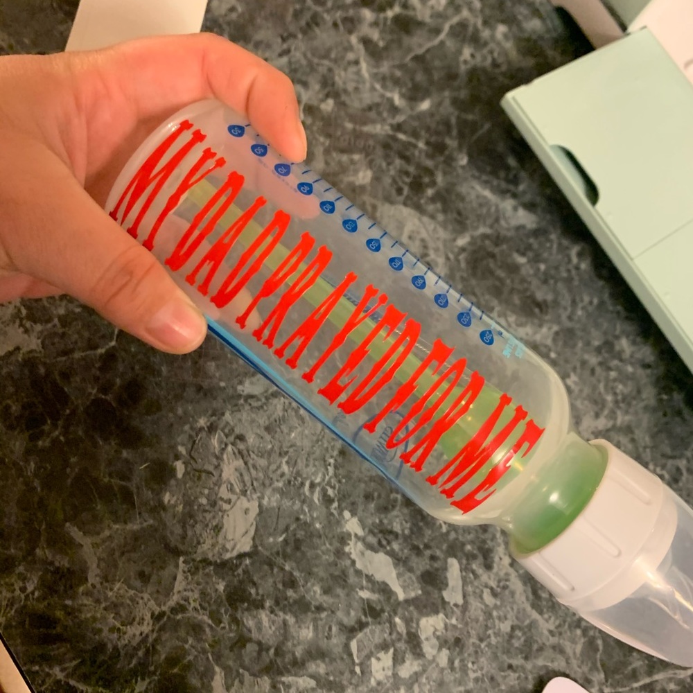 Personalized bottles - Picture 2 of 3